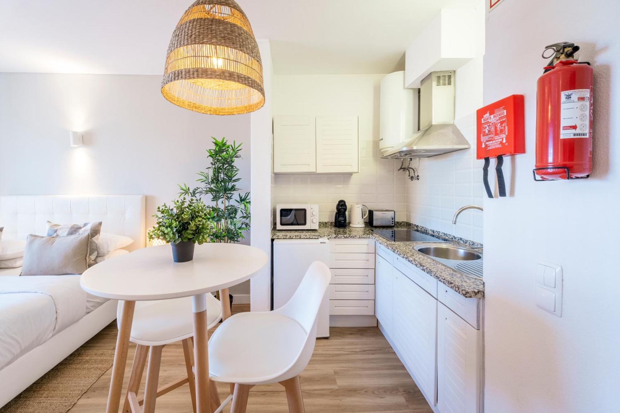 Torre Alta Apartments ลากอส ภายนอก รูปภาพ